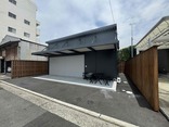 三津浜港からすぐの新築倉庫